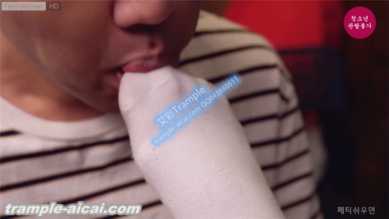 【网盘】HAN-281 家教偷舔女学生白棉袜