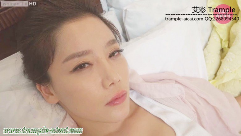 【网盘】彩琳女神-第一视角运动鞋白棉袜调教你（很真实的调教感觉）