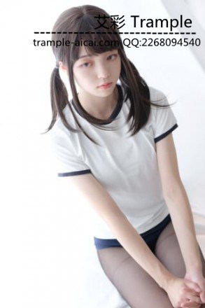 【网盘】超美小萝莉-手撕黑丝袜秀美足