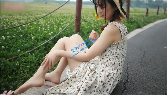 【网盘】清纯萝莉小姐姐-丝袜美足秀