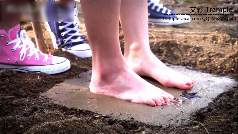 【网盘】《双生花》の肉丝美足植树记