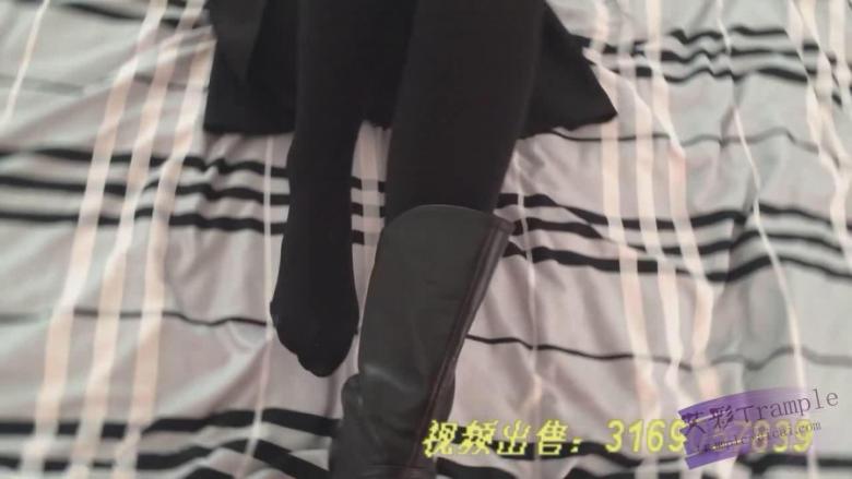 【网盘】【绝对典藏】双人互闻长靴内的秘密，脚尖的到底是什么？