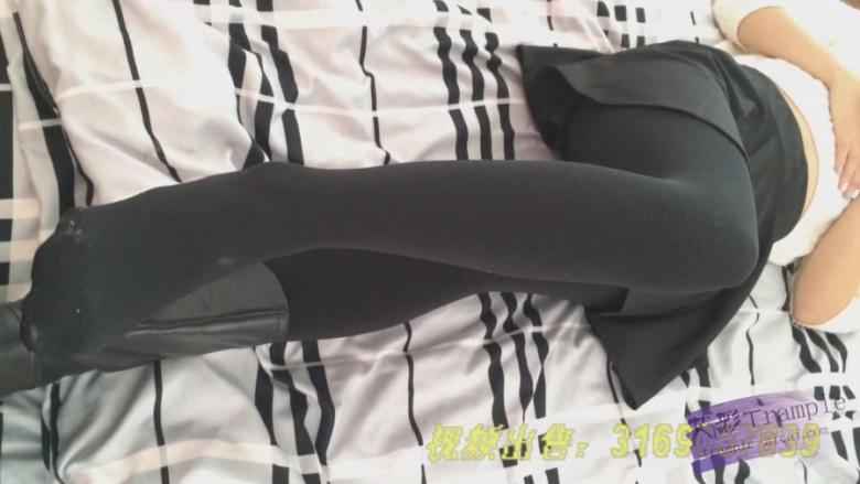 【网盘】【绝对典藏】双人互闻长靴内的秘密，脚尖的到底是什么？