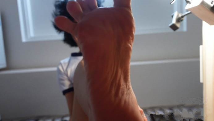 【网盘】【Haruka瑶酱】极致脏鞋臭袜pov巨人视觉惩罚男同学