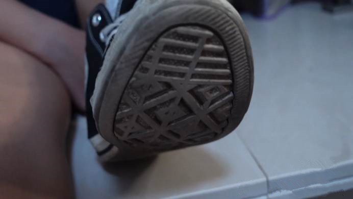 【网盘】【Haruka瑶酱】极致脏鞋臭袜pov巨人视觉惩罚男同学