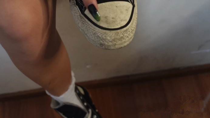 【网盘】【Haruka瑶酱】极致脏鞋臭袜pov巨人视觉惩罚男同学