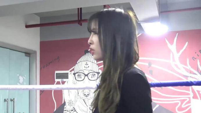 【网盘】国产格斗MF-MF00丝袜高跟美女的挑战（跪杀+搏击+关节技+踩脖子）bf17918