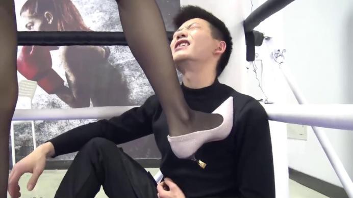 【网盘】国产格斗MF-MF00丝袜高跟美女的挑战（跪杀+搏击+关节技+踩脖子）bf17918