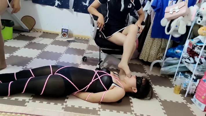 【网盘】【00后蕬小乃】肉丝灰丝休闲调女M YC-220905-2