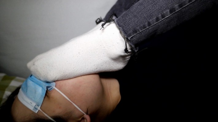 【网盘】【惑心】牛仔裤坐脸臭白袜窒息