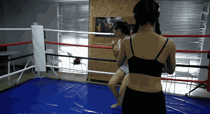 【网盘】国产女女格斗 脚尖踹肚子跳踩 MF-FB25-Byu VS Agan