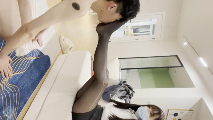 【网盘】樱桃首部非直播视频，可爱高贵制服黑丝戏谑小奶狗必买