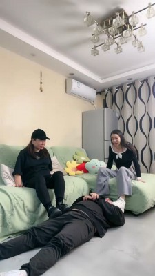 【网盘】【倪梵S】真实母女首调狗/捆绑踩虐打闻袜 bf25189