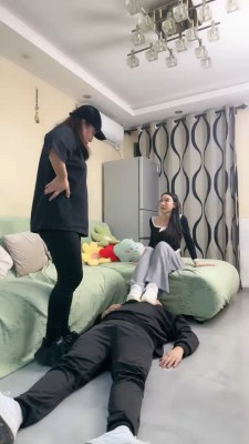 【网盘】【倪梵S】真实母女首调狗/捆绑踩虐打闻袜 bf25189