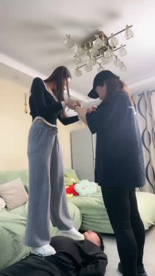 【网盘】【倪梵S】真实母女首调狗/捆绑踩虐打闻袜 bf25189