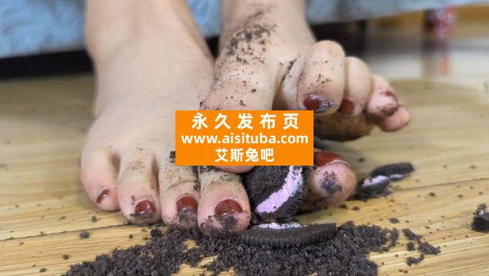 【网盘】【女神学院·肉肉Rose】第一视角踩饼干 YC-240109