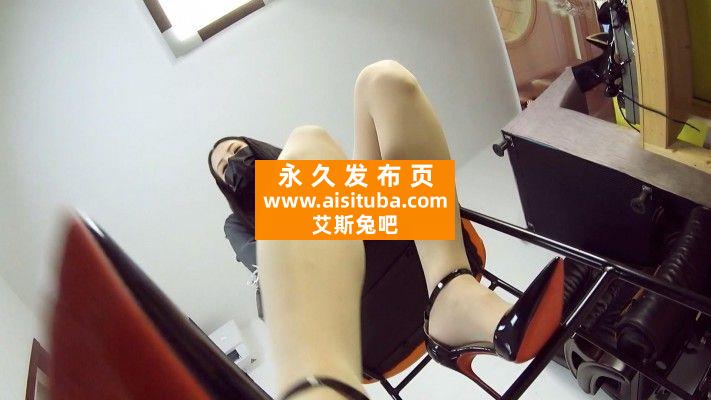 【网盘】【婧児小主】第一视角 晓G高跟肉丝脚踹踩脸支配羞辱追求者全程语言玩废你 YC-240223