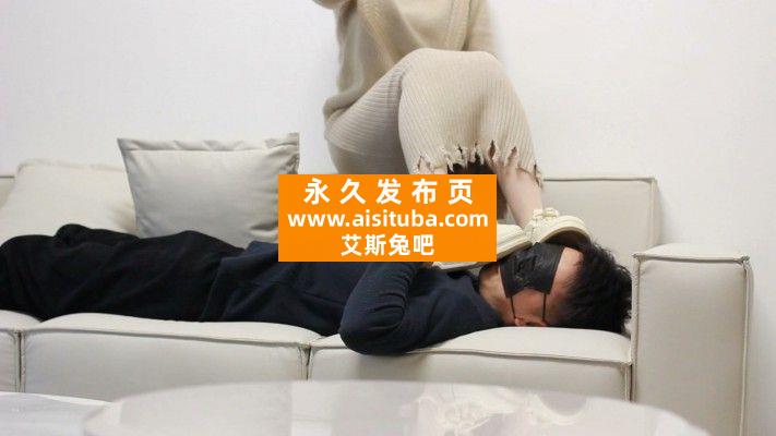 【网盘】【黑丝诱惑】素人芸芸肉丝小白鞋踩踏 YC-240305-4