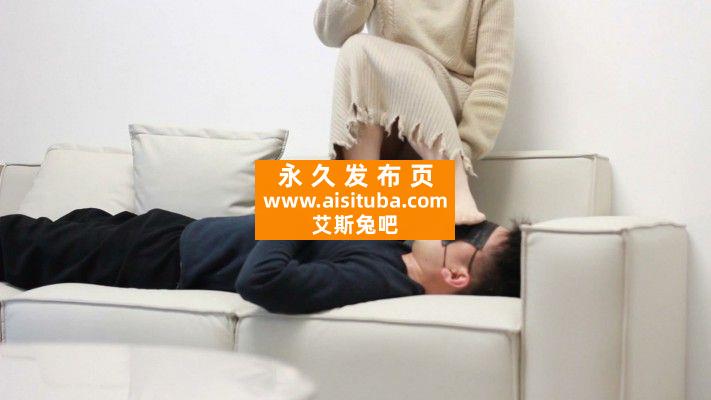 【网盘】【黑丝诱惑】素人芸芸肉丝小白鞋踩踏 YC-240305-4