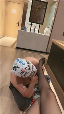 【网盘】【乔妹儿】黑丝裸足蹂躏废物奴 JS241022-15