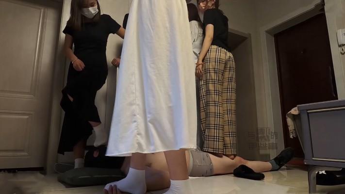 【网盘】【精神小妹】太妹的多人超级群踩时间 ACYC-3804