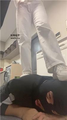 【网盘】【精神小妹】双S-居高临下舔脏鞋底白袜 bf46493