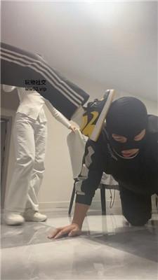 【网盘】【精神小妹】双S-居高临下舔脏鞋底白袜 bf46493