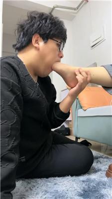 【网盘】【萝卜俱乐部】家奴生活化伺候夫妻主 JS241108-9