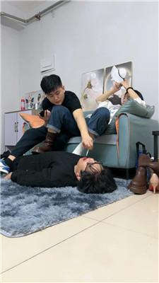 【网盘】【萝卜俱乐部】家奴生活化伺候夫妻主 JS241108-9