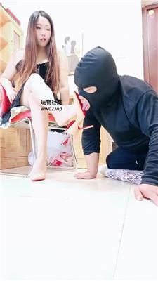 【网盘】【美柠】嘴洗丝袜/喝圣水/吃厕纸 bf46738