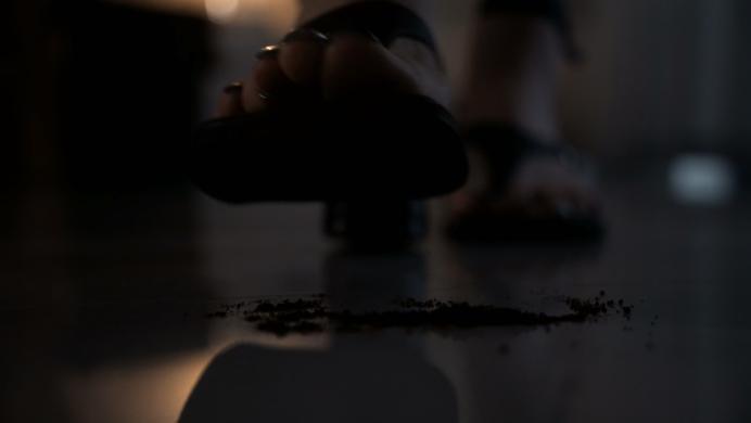 【爱秀套图】【呼呼觉】呼呼的剪辑日 ACYC-3919