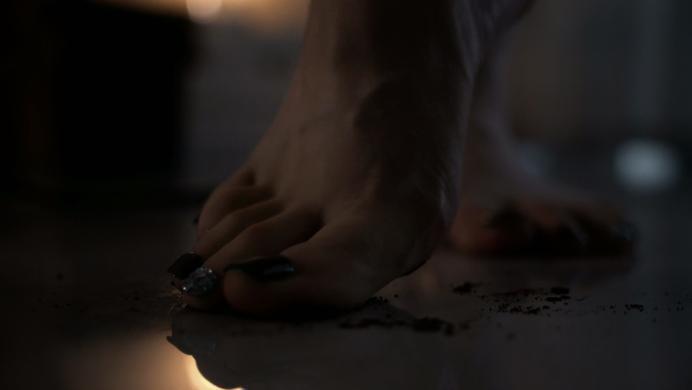 【爱秀套图】【呼呼觉】呼呼的剪辑日 ACYC-3919