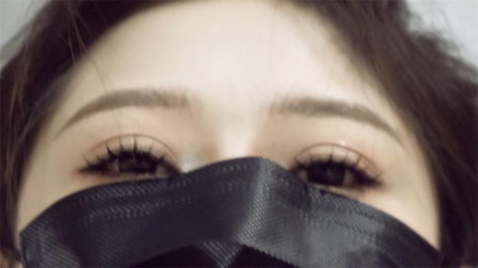 【爱秀套图】晓G凌 双S脏鞋白袜JK 更衣室里的猥琐男全语言双人羞辱践踏实况POV LCT550a