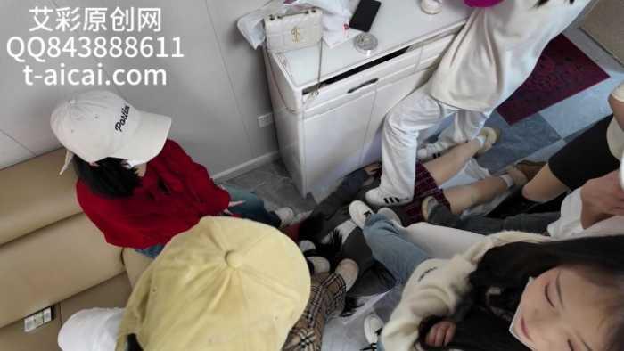 【爱秀套图】『chnnsct1818』激臭棉袜呼吸踩踏双m YC-250221-2