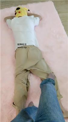 【网盘】【佳佳】踩踏碾压脚奴 JS241022-11