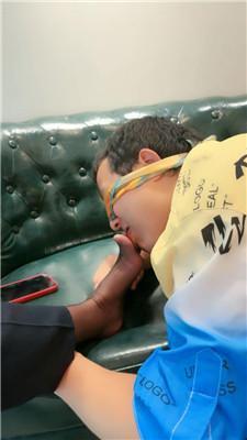 【网盘】【爱丽丝】茶室女老板诱导顾客做奴 bf46104