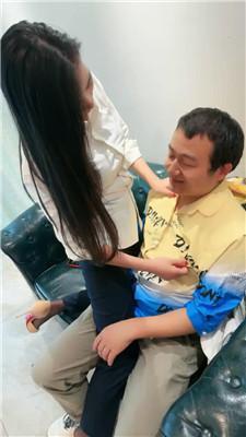 【网盘】【爱丽丝】茶室女老板诱导顾客做奴 bf46104