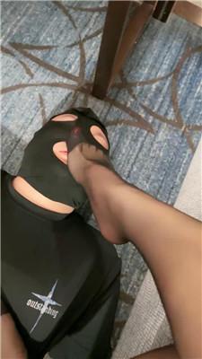 【网盘】【颜值S】跪舔脏高跟/圣水泡面/喂口水/踩踏 JS241022-16