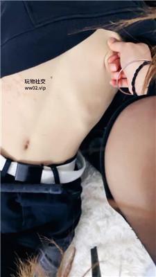 【网盘】【沐沐大大】碾压踩狗爪/清理长靴/掐乳鞭打 bf46156