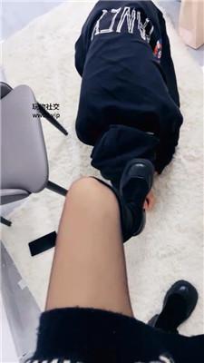 【网盘】【沐沐大大】碾压踩狗爪/清理长靴/掐乳鞭打 bf46156