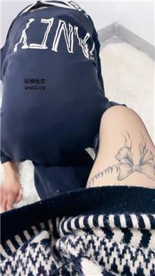 【网盘】【沐沐大大】碾压踩狗爪/清理长靴/掐乳鞭打 bf46156