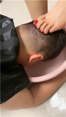 【网盘】【梦露】伺候沐足赏赐喝洗脚水 JS241025-15