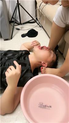 【网盘】【梦露】伺候沐足赏赐喝洗脚水 JS241025-15