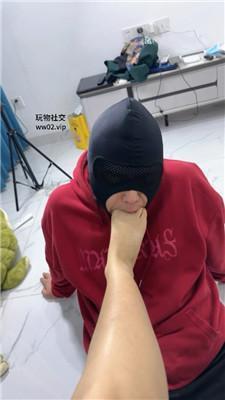 【网盘】【素人挖掘机】抽耳光/舔皮鞋及膝袜/骑马踩踏/臭脚捂脸 bf46215