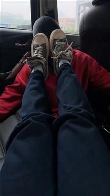 【网盘】【素人挖掘机】开发路边小姐姐白袜虐 bf46334