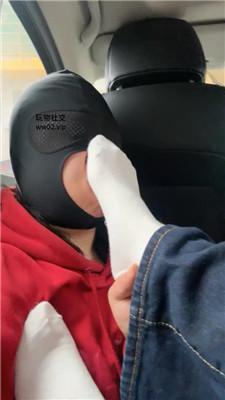 【网盘】【素人挖掘机】开发路边小姐姐白袜虐 bf46334