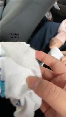 【网盘】【素人挖掘机】开发路边小姐姐白袜虐 bf46334