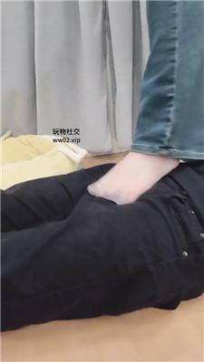 【网盘】【拽拽】臭脚捂脸/吮吸脚趾 JS241028-43