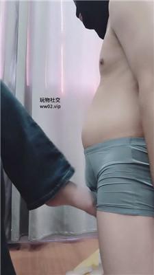 【网盘】【拽拽】臭脚捂脸/吮吸脚趾 JS241028-43