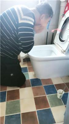 【网盘】【灵汐】清晨伺候主子起床-舔马桶喝漱口水 JS241028-41